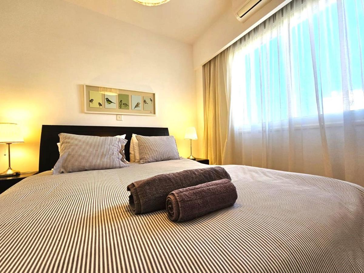 Elysia Park Apartments Paphos Esterno foto