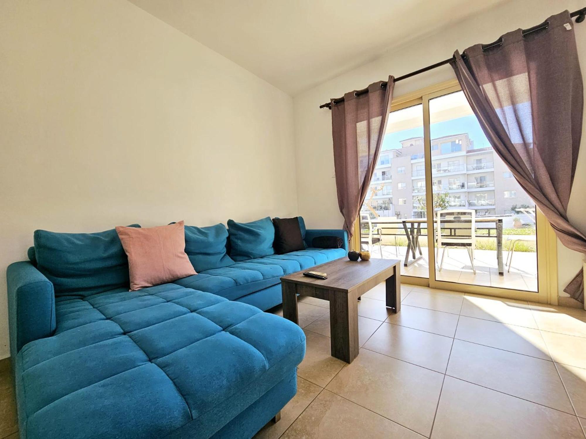Elysia Park Apartments Paphos Esterno foto