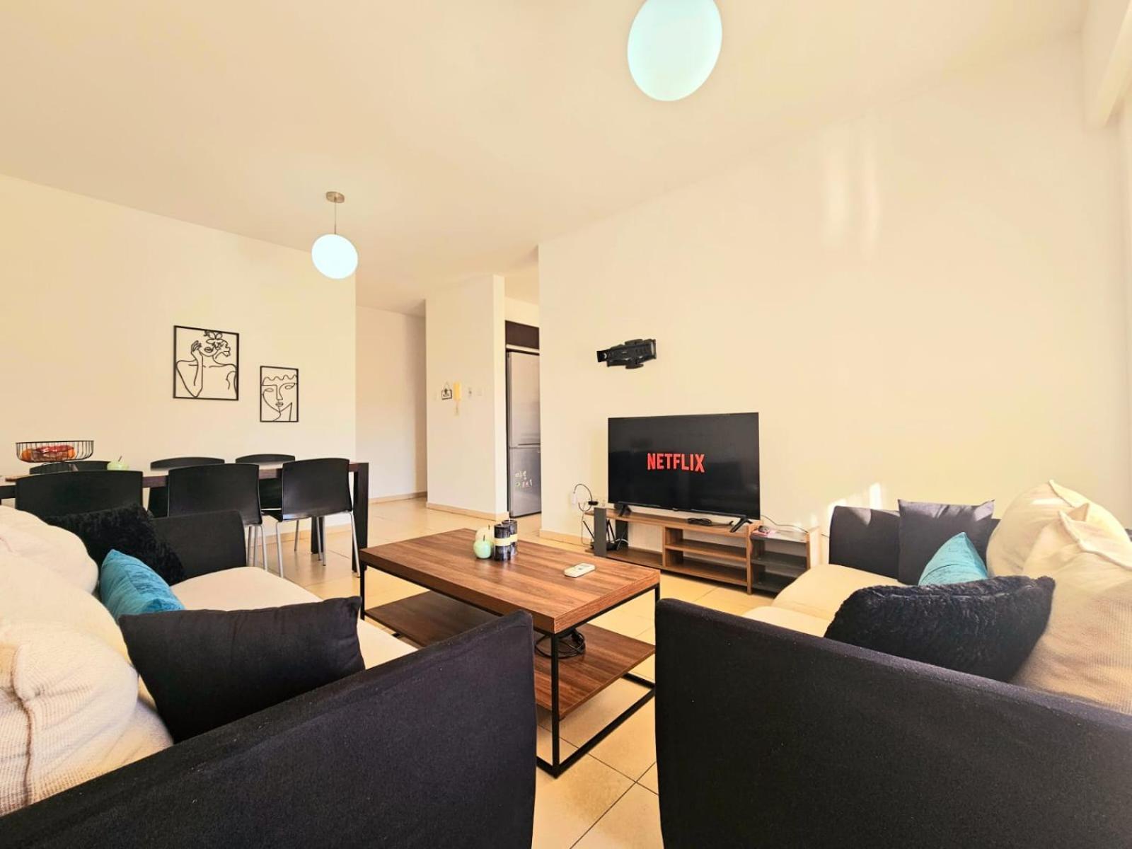 Elysia Park Apartments Paphos Esterno foto